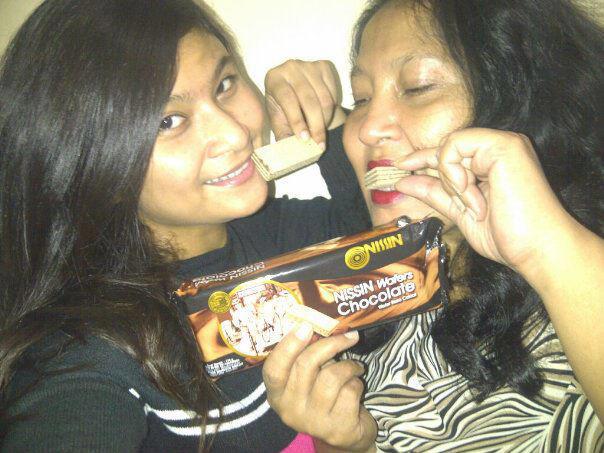 Nonton Bareng Nissin Wafers